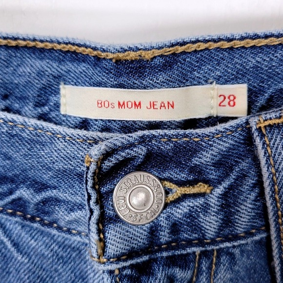Levi's Premium 80s Mom Jeans Size 28 High Rise Vintage-Inspired Denim - Picture 4 of 10